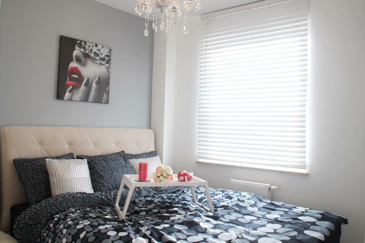 Delux Apartment Келце Екстериор снимка